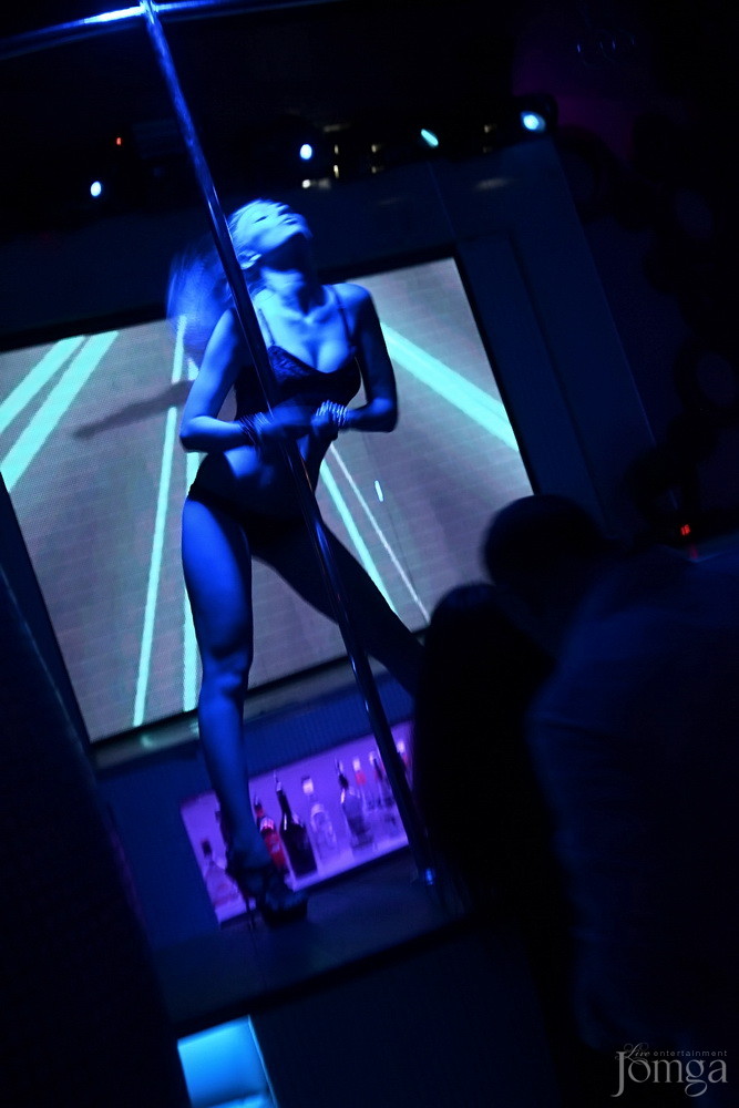 Фотография с Мокрая майка в Пятерочка