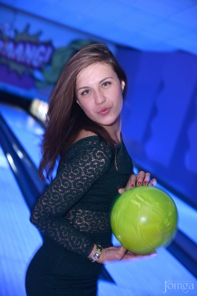 Фотография с Мокрая майка в Пятерочка