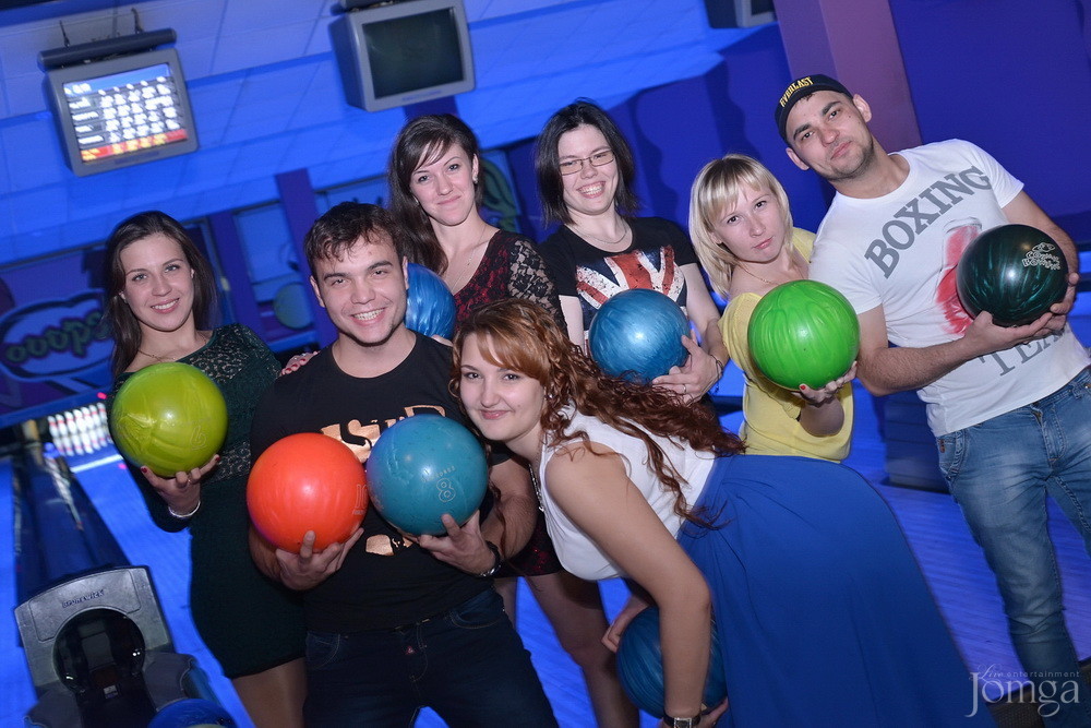 Фотография с Мокрая майка в Пятерочка