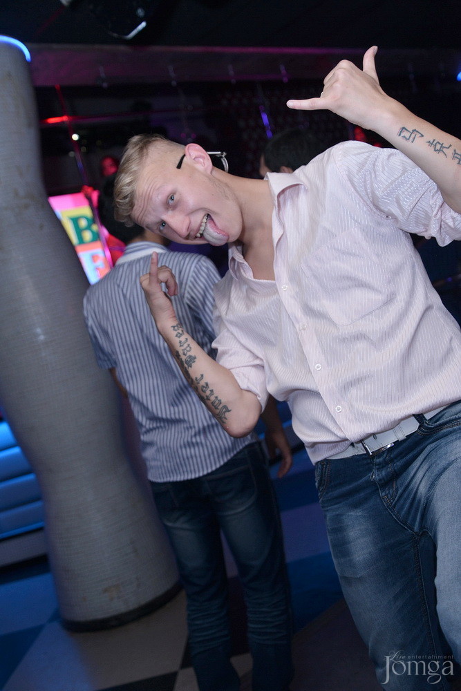 Фотография с PENTHOUSE в Пятерочка