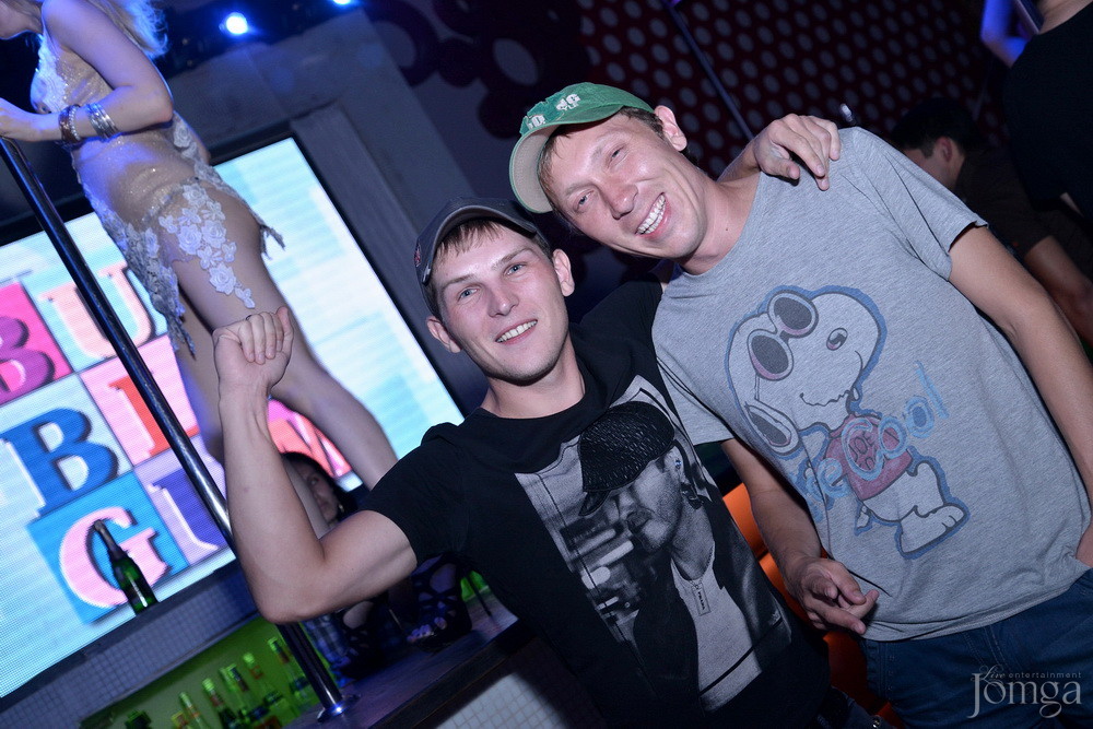 Фотография с PENTHOUSE в Пятерочка