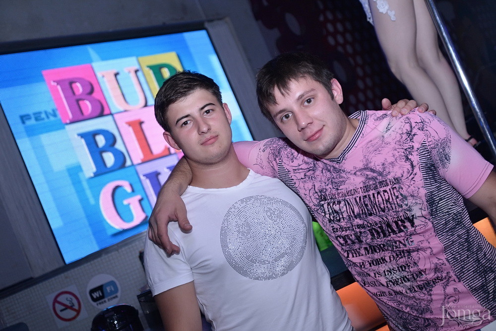 Фотография с PENTHOUSE в Пятерочка