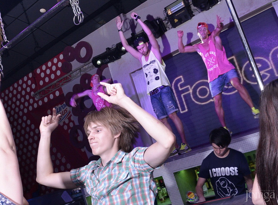 Фотография с VIP в Пятерочка