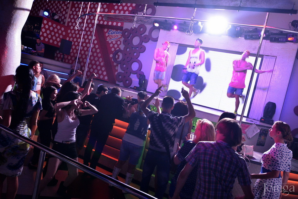 Фотография с VIP в Пятерочка