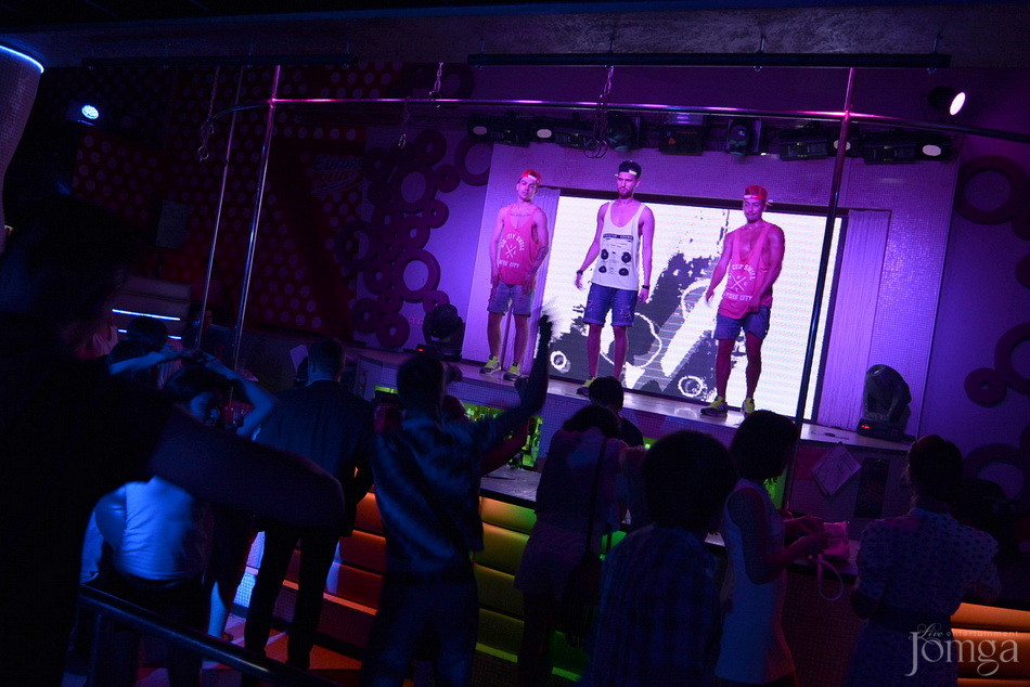 Фотография с VIP в Пятерочка