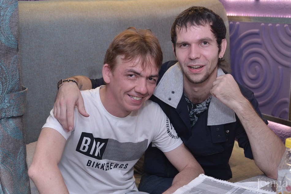 Фотография с B-day Endless в Пятерочка