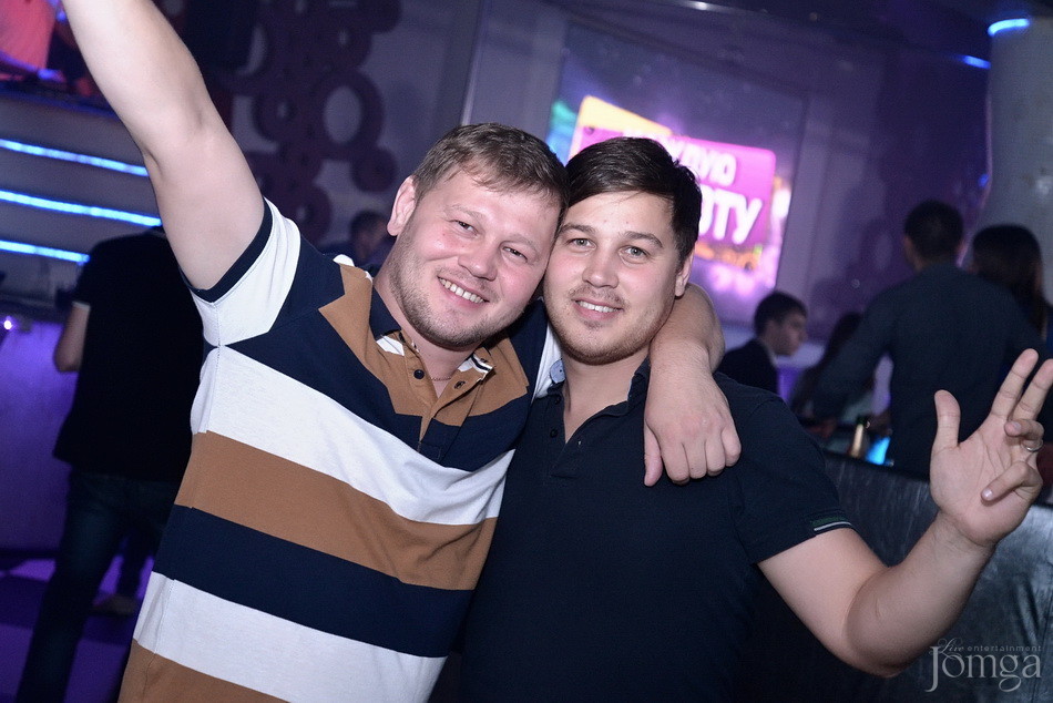 Фотография с B-day Endless в Пятерочка