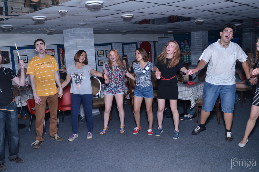 Фотография с гр. Own Way в Пятерочка