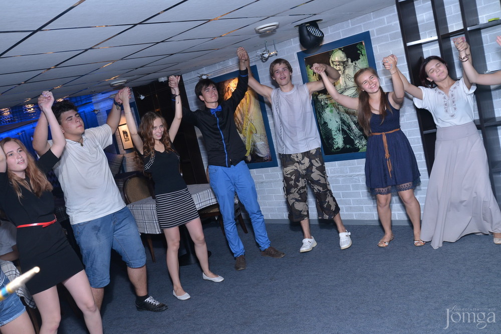 Фотография с гр. Own Way в Пятерочка