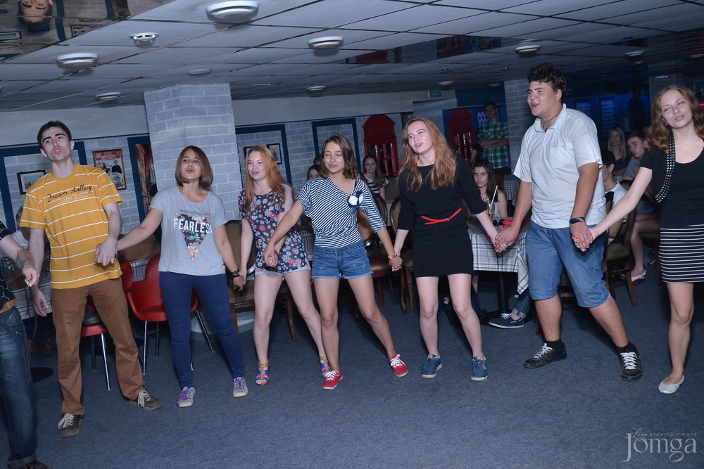 Фотография с гр. Own Way в Пятерочка