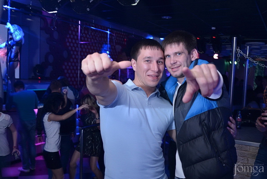 Фотография с Мокрая майка в Пятерочка