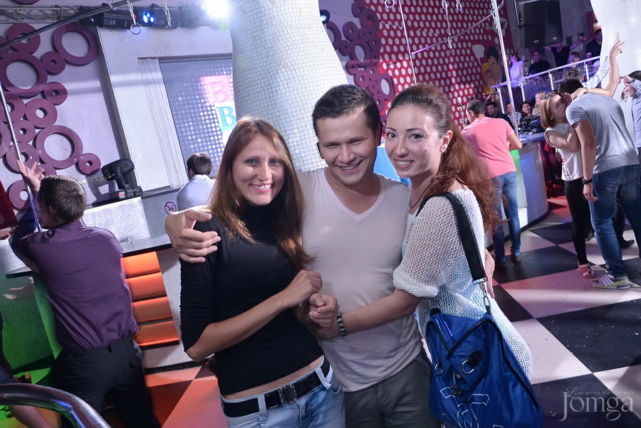 Фотография с Мокрая майка в Пятерочка