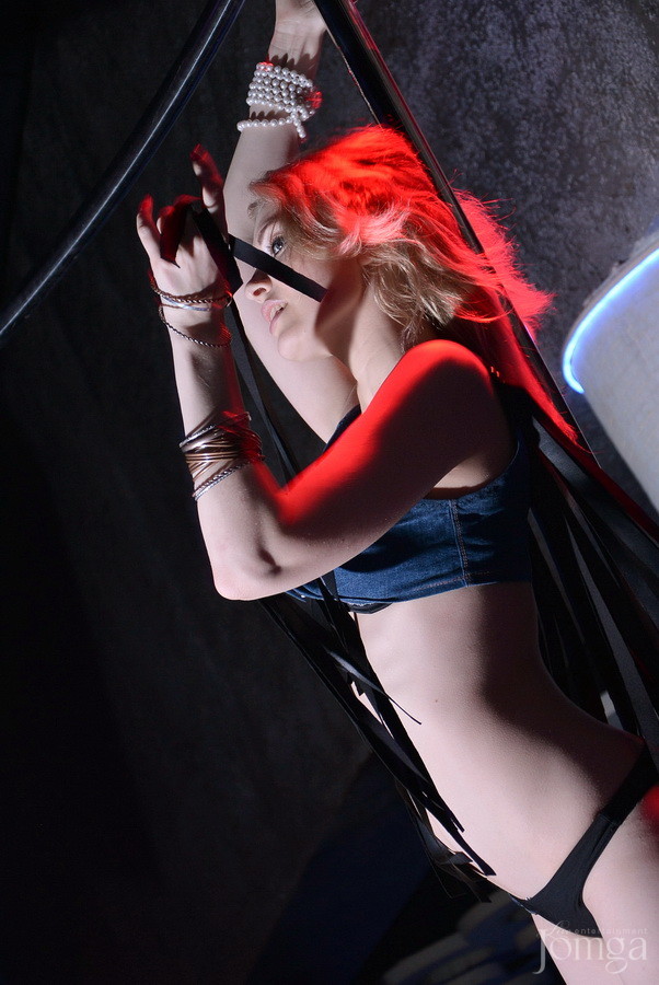 Фотография с Мокрая майка в Пятерочка