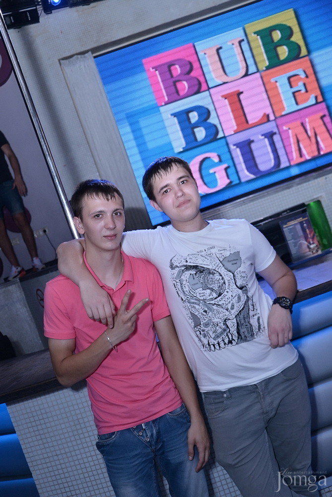 Фотография с PENTHOUSE в Пятерочка