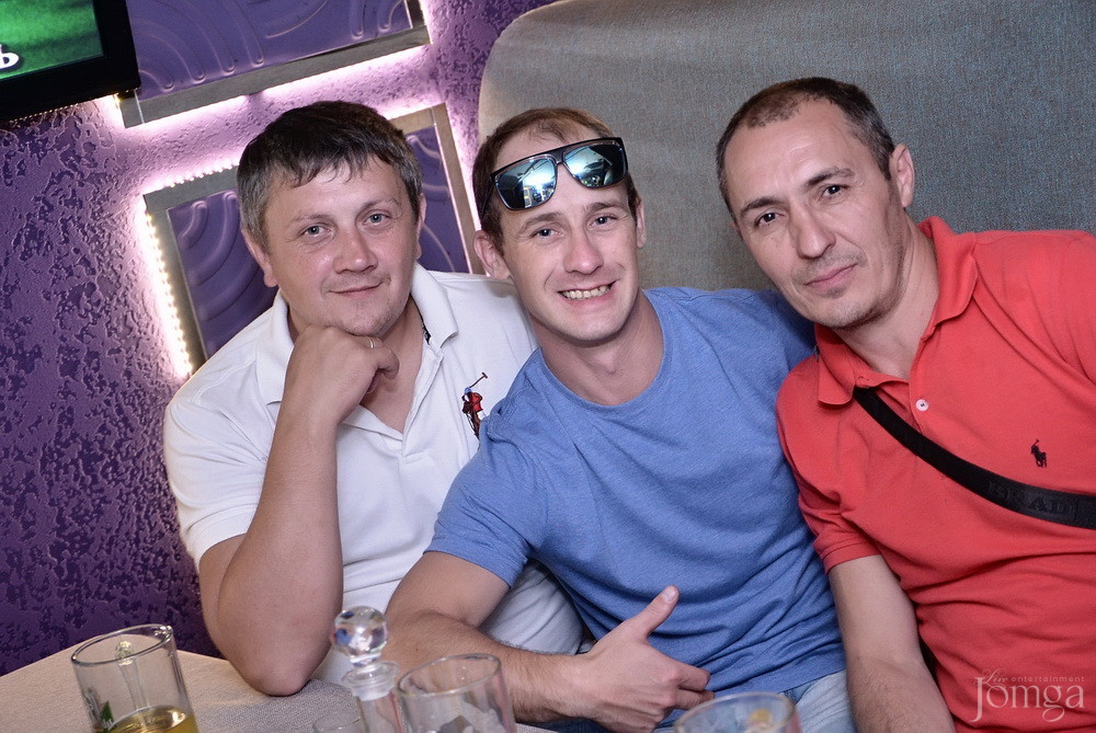 Фотография с PENTHOUSE в Пятерочка