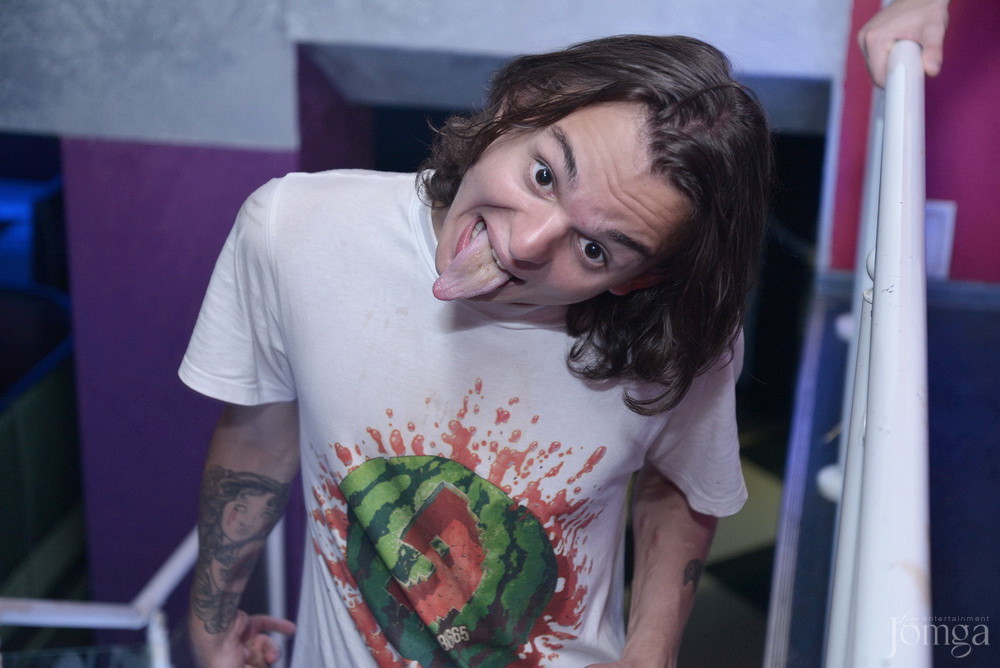 Фотография с VIP: B-DAY Хирург в Пятерочка