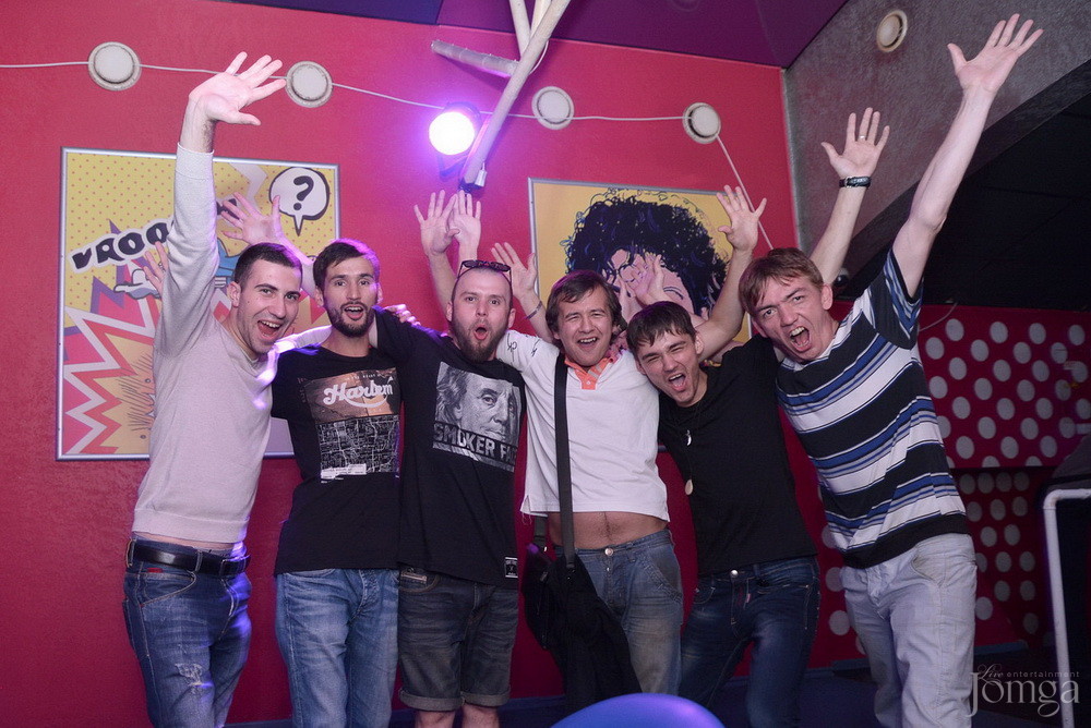 Фотография с VIP: B-DAY Хирург в Пятерочка