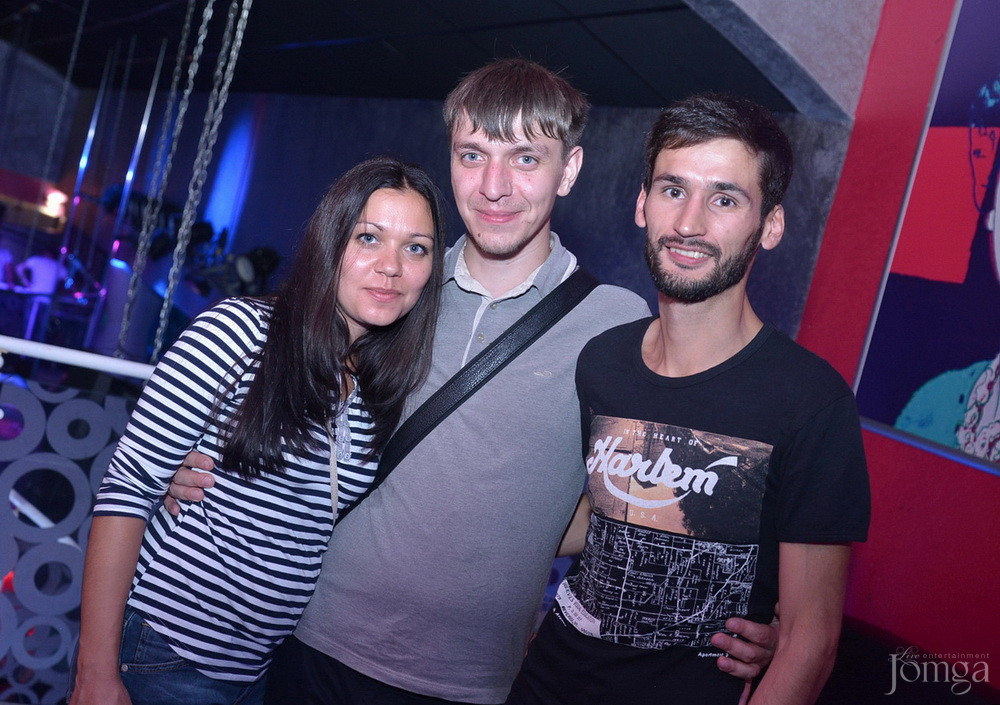 Фотография с VIP: B-DAY Хирург в Пятерочка