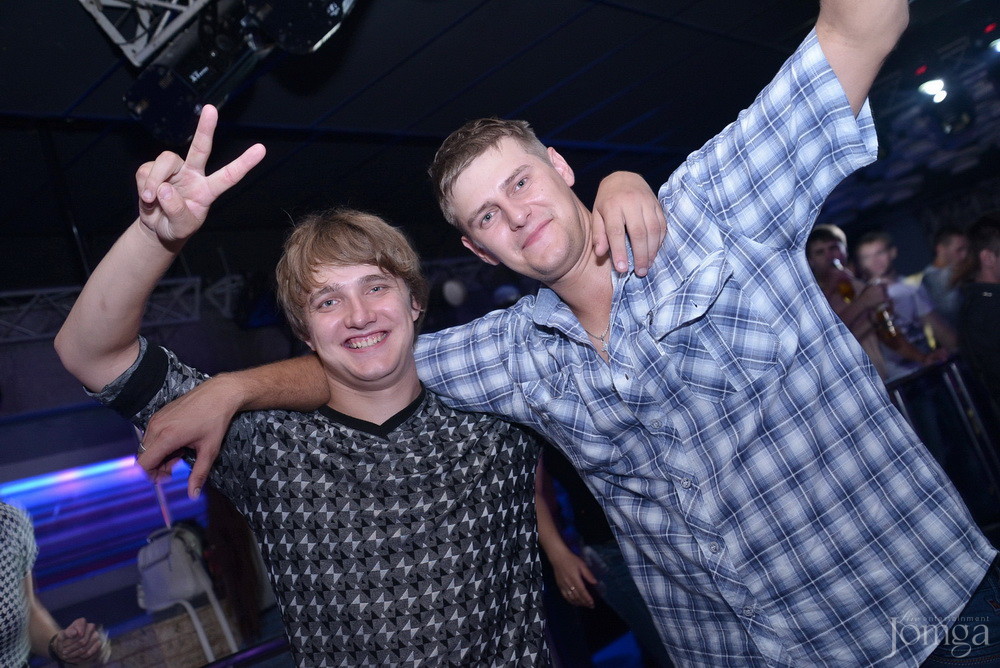 Фотография с VIP: B-DAY Хирург в Пятерочка