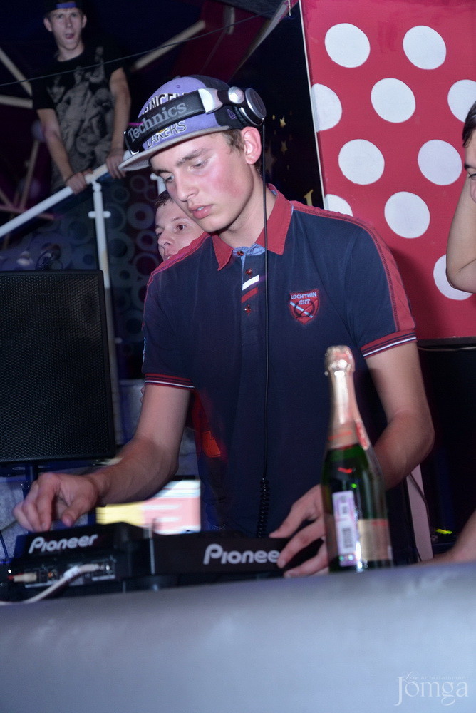 Фотография с VIP: B-DAY Хирург в Пятерочка