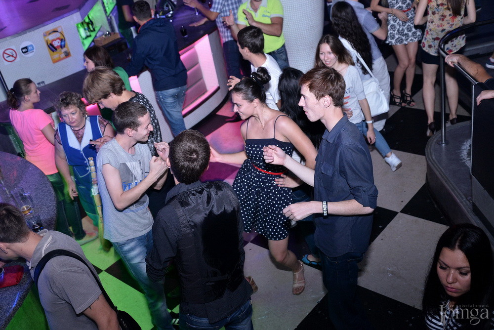 Фотография с VIP: B-DAY Хирург в Пятерочка