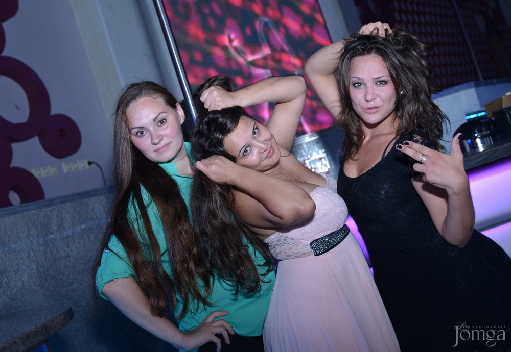 Фотография с VIP: B-DAY Хирург в Пятерочка