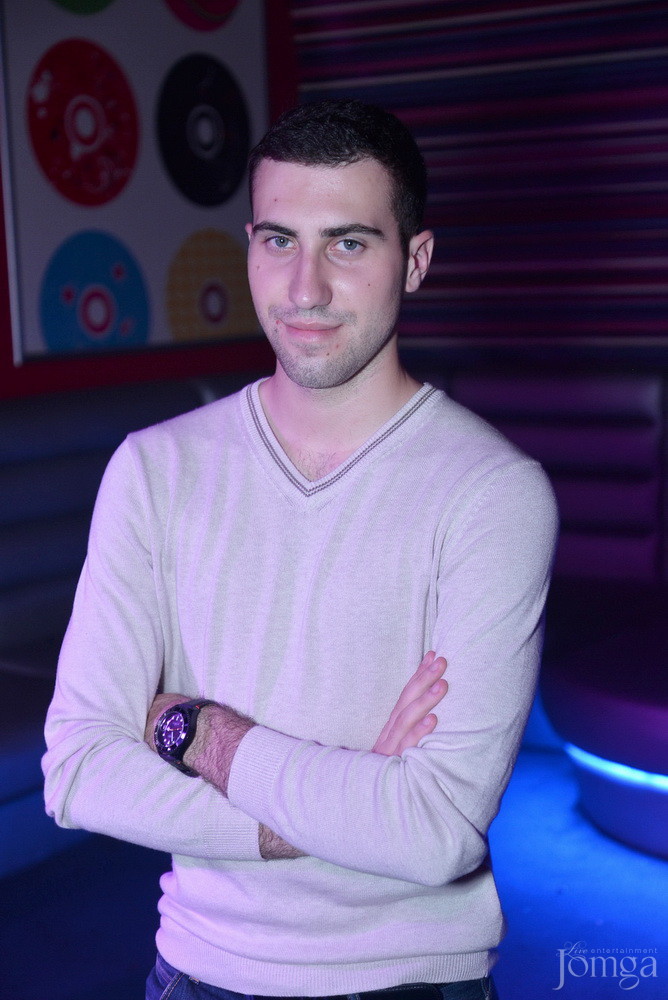 Фотография с VIP: B-DAY Хирург в Пятерочка