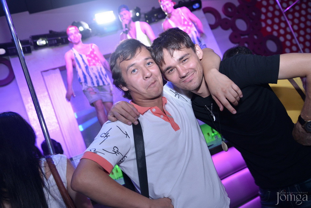 Фотография с VIP: B-DAY Хирург в Пятерочка