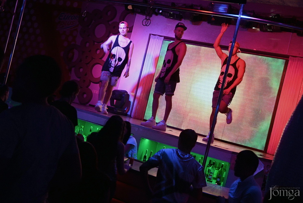 Фотография с VIP в Пятерочка