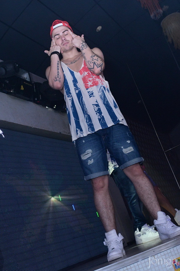 Фотография с VIP в Пятерочка