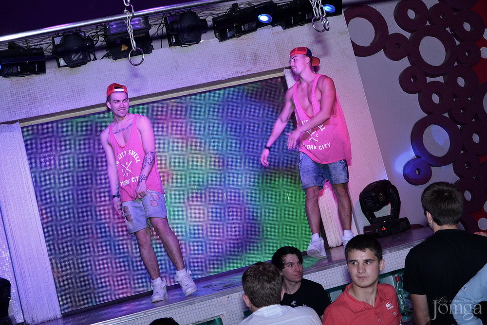 Фотография с VIP в Пятерочка