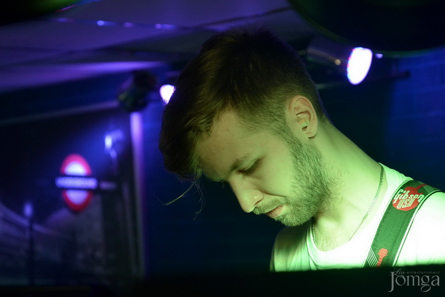 Фотография с гр "MADO" в Пятерочка