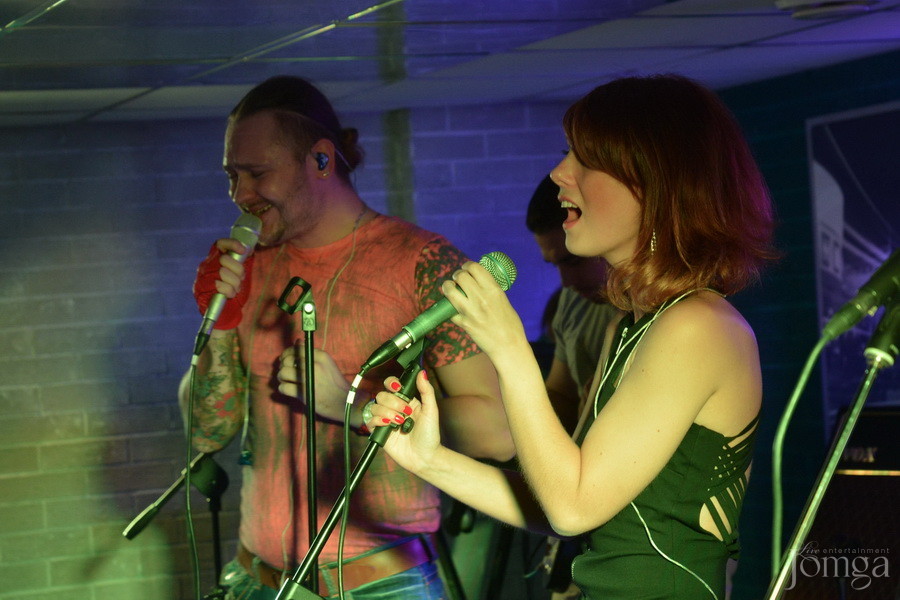 Фотография с гр "MADO" в Пятерочка