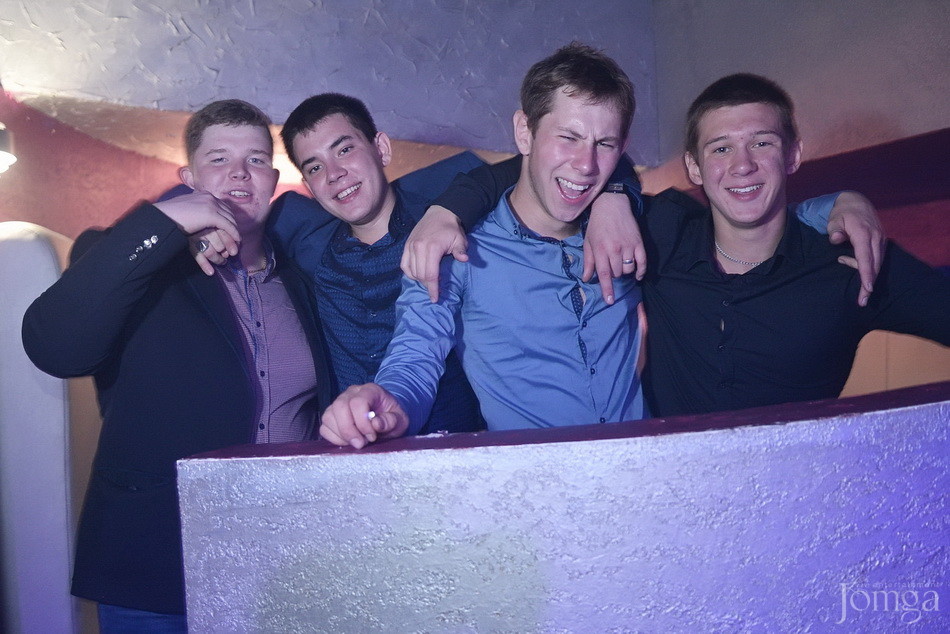 Фотография с PENTHOUSE в Пятерочка