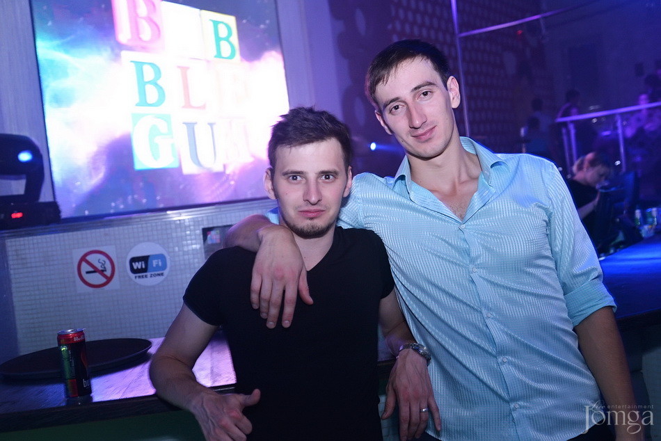 Фотография с PENTHOUSE в Пятерочка