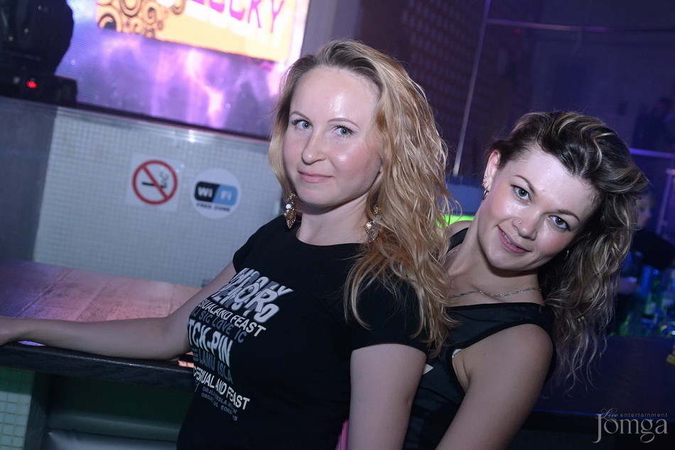 Фотография с PENTHOUSE в Пятерочка