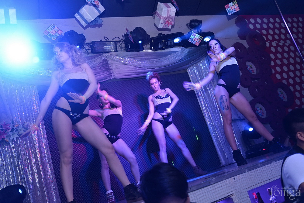 Фотография с BubbleGum Birthday 1 день - 1 часть в Пятерочка