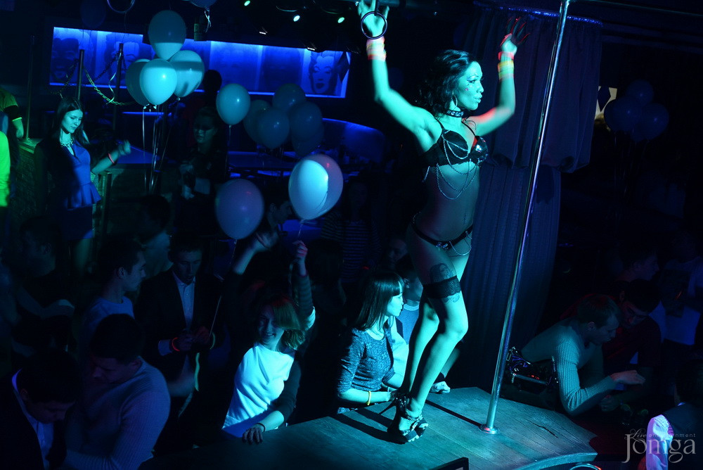 Фотография с BubbleGum Birthday 1 день - 1 часть в Пятерочка