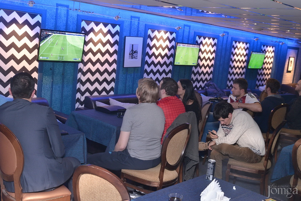 Фотография с FIFA 14 турнир в Пятерочка