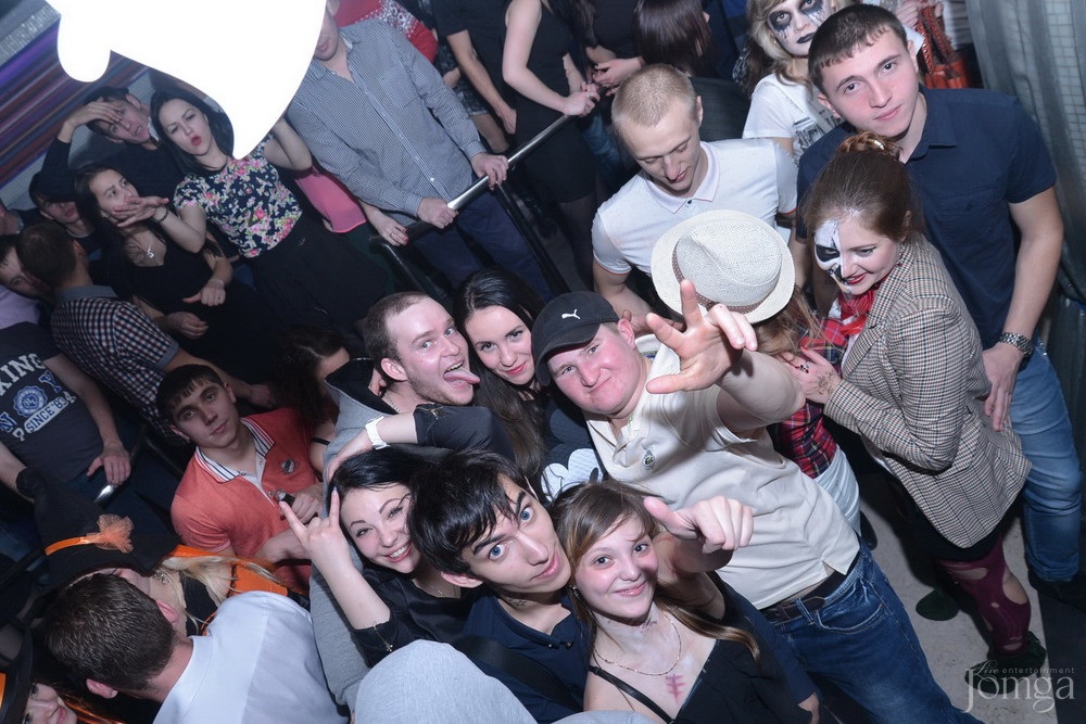 Фотография с Halloween 2 часть в Пятерочка