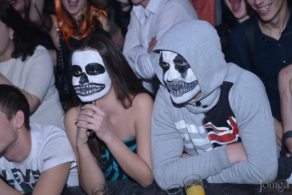 Фотография с Halloween 2 часть в Пятерочка