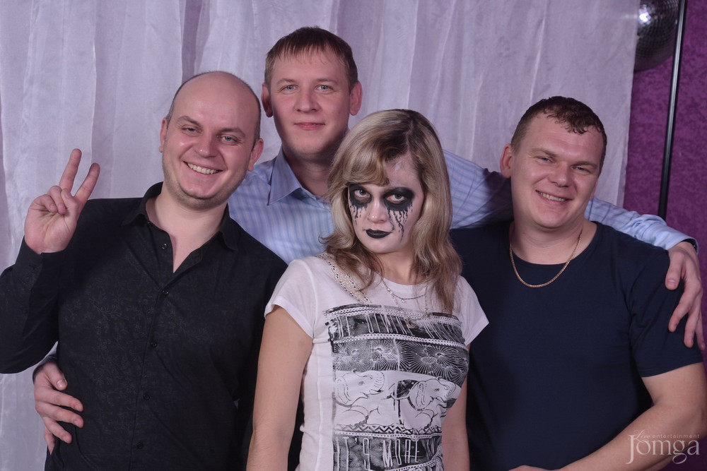 Фотография с Halloween 2 часть в Пятерочка