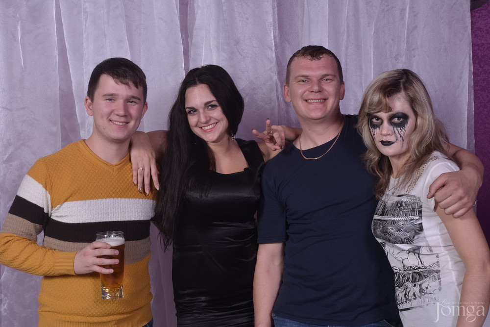 Фотография с Halloween 2 часть в Пятерочка