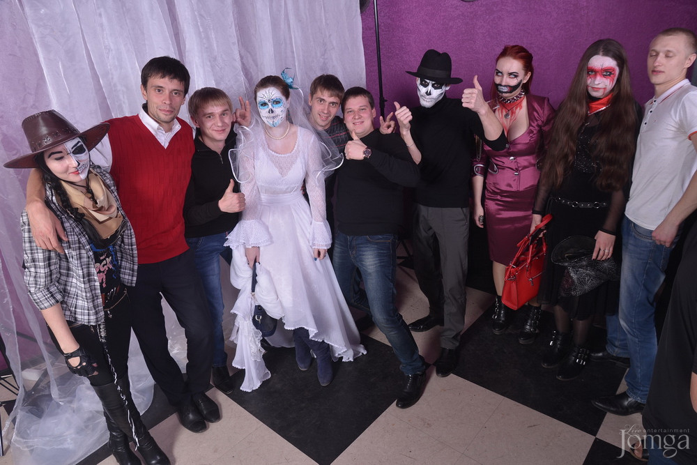 Фотография с Halloween 2 часть в Пятерочка