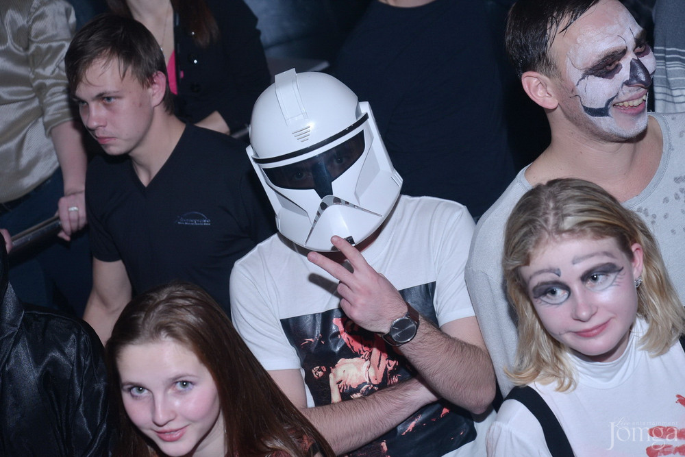 Фотография с Halloween 2 часть в Пятерочка