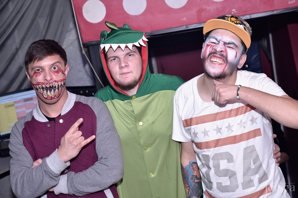 Фотография с Halloween 1 часть в Пятерочка