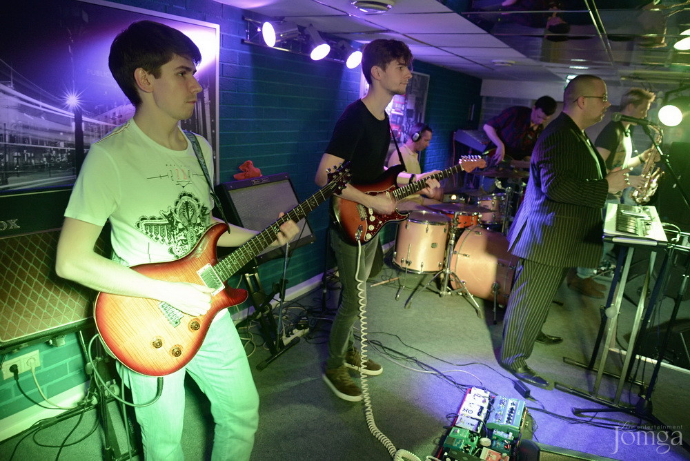 Фотография с Концерт Blues Division Band & вечеринка Trap  в Пятерочка