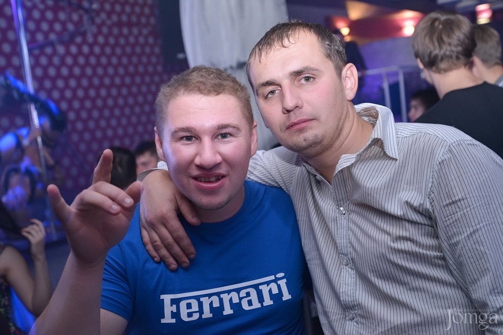 Фотография с PENTHOUSE в Пятерочка