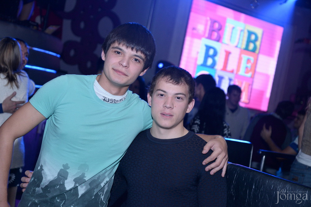 Фотография с PENTHOUSE в Пятерочка