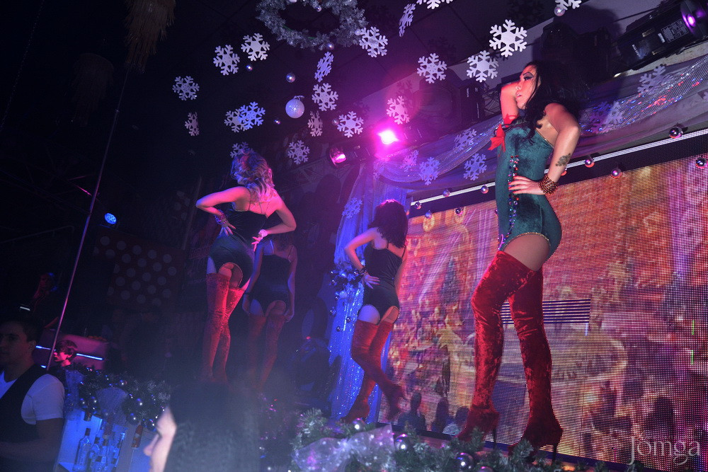 Фотография с НОВОГОДНЯЯ НОЧЬ 2015 ЕЩЕ в Пятерочка